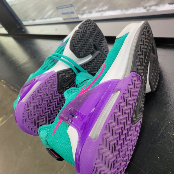 Nike CZ4052-300 Lebron James Witness 6 Green Size 9.5 mens basketball shoes - Picture 6 of 7